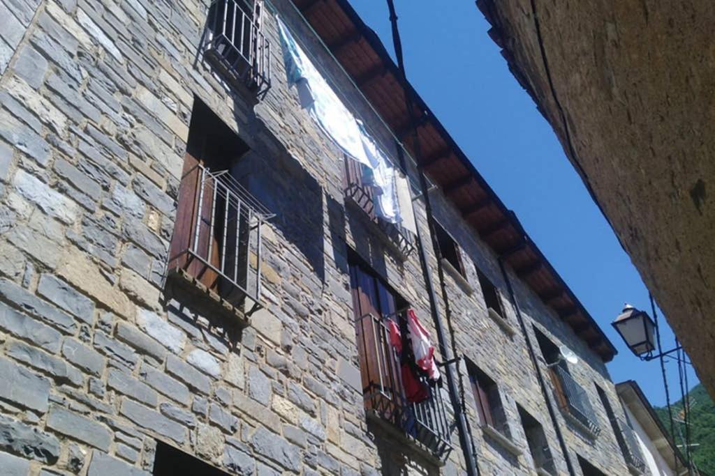 El Capricho De Bego Apartment Biescas  Bagian luar foto