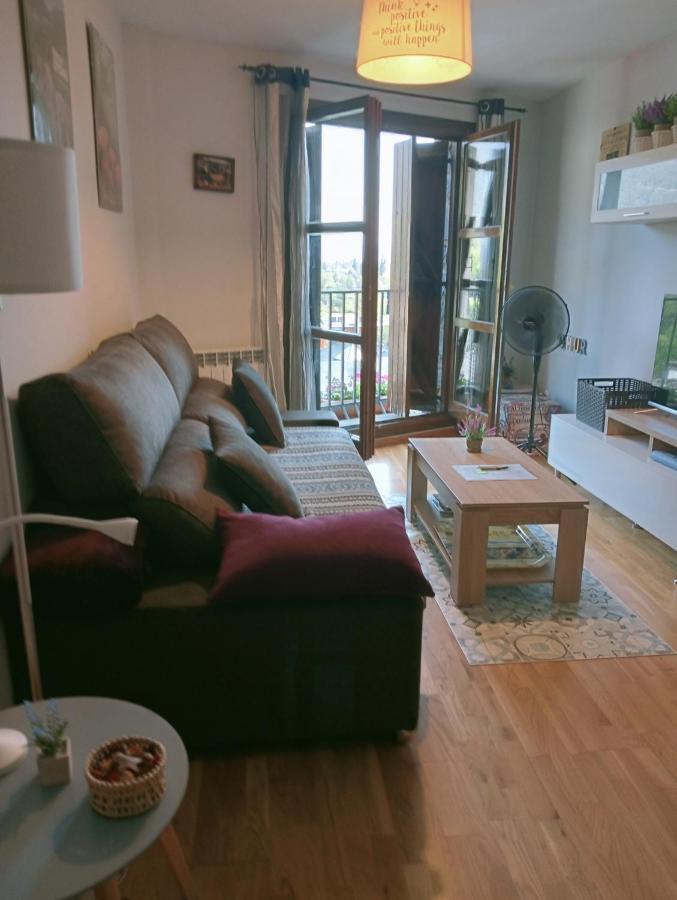 El Capricho De Bego Apartment Biescas  Bagian luar foto